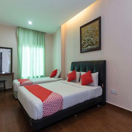 Oyo 109 V'La Park Hotel Куала-Лумпур Экстерьер фото