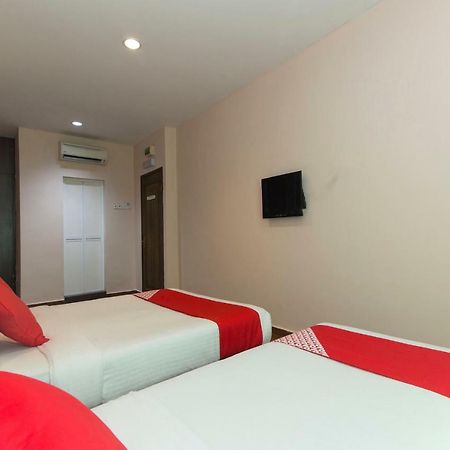 Oyo 109 V'La Park Hotel Куала-Лумпур Экстерьер фото
