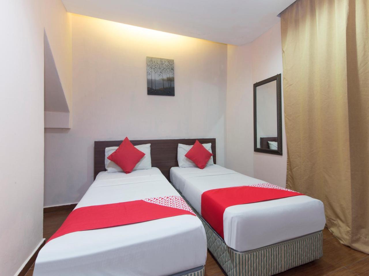 Oyo 109 V'La Park Hotel Куала-Лумпур Экстерьер фото