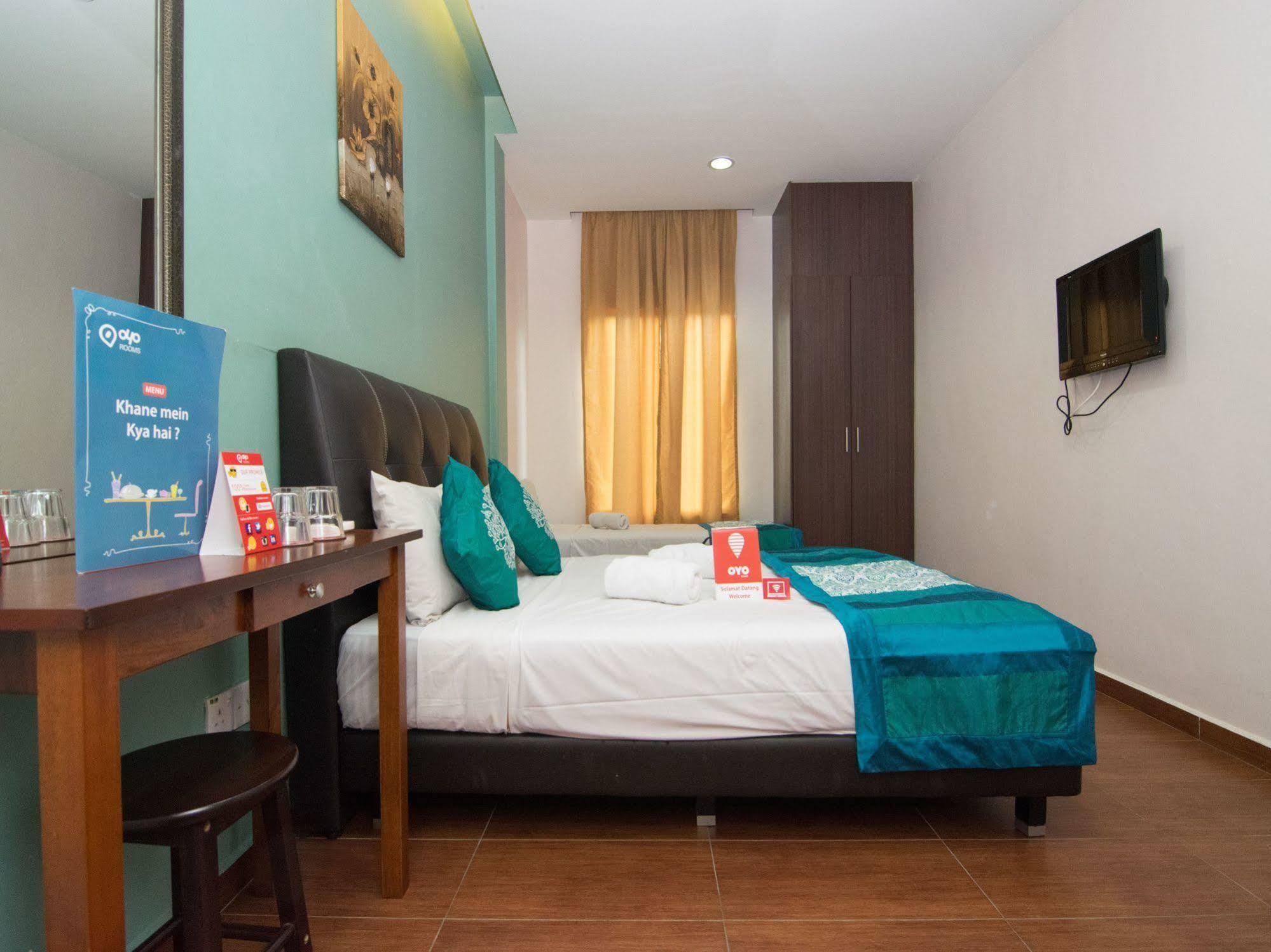 Oyo 109 V'La Park Hotel Куала-Лумпур Экстерьер фото